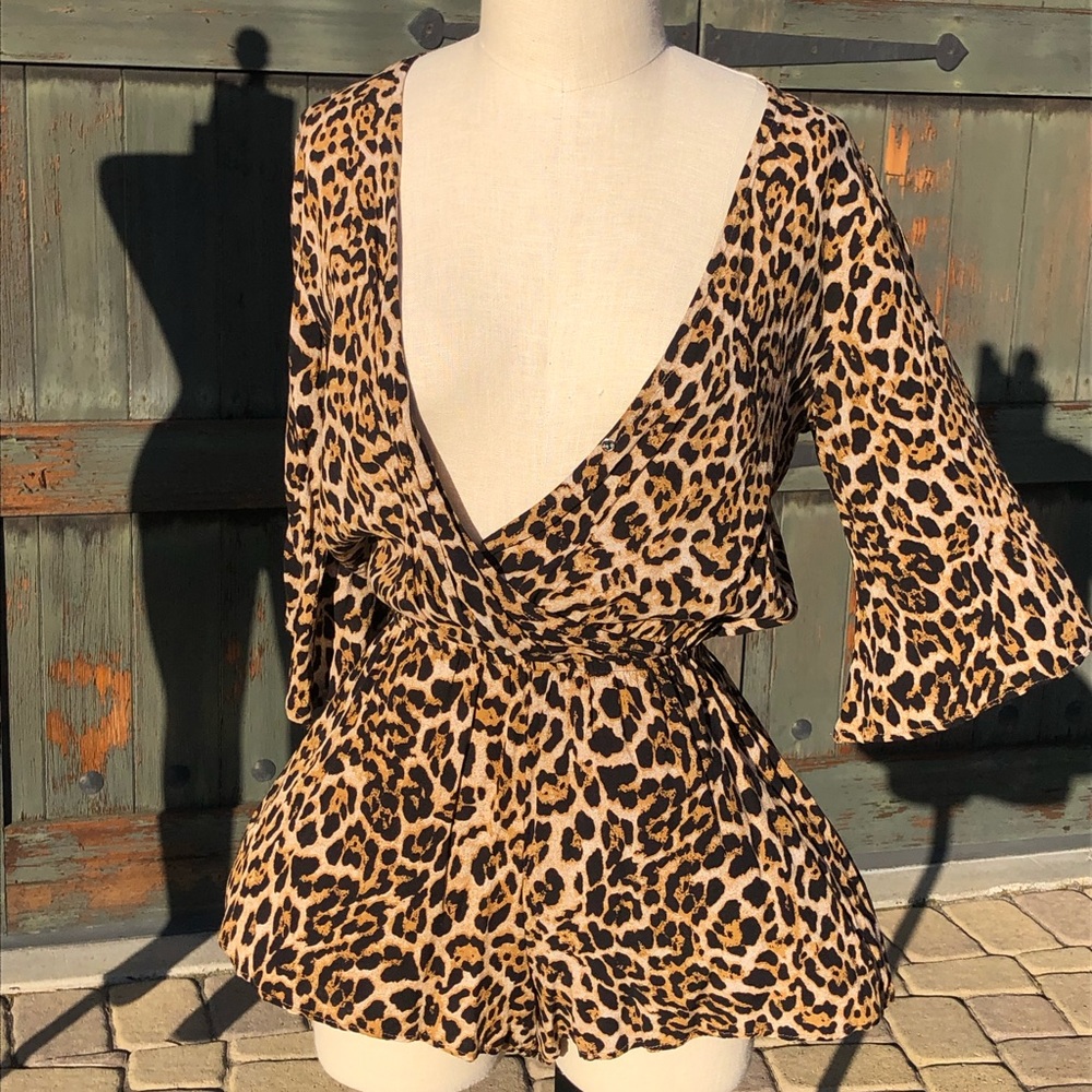 LEOPARD ROMPER - Picture 4 of 7